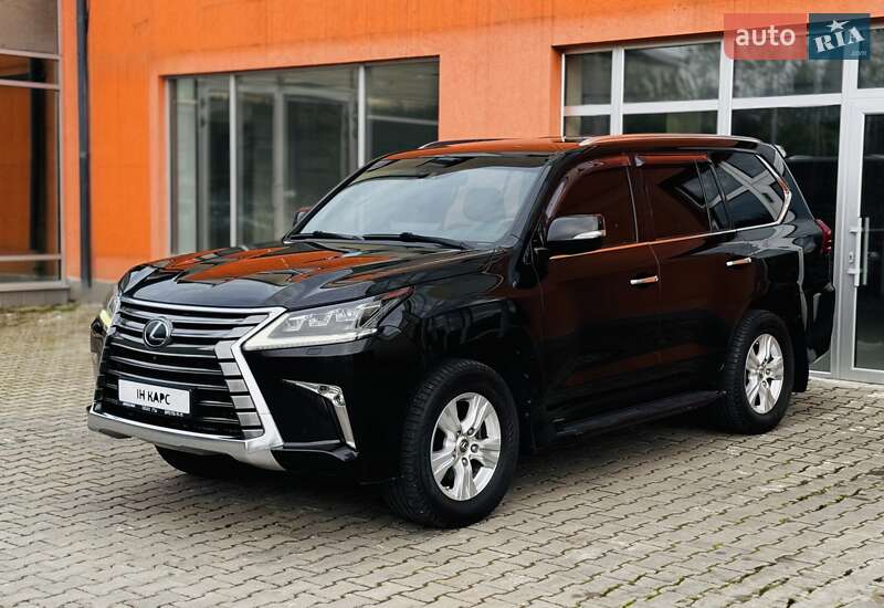 Lexus LX 2016