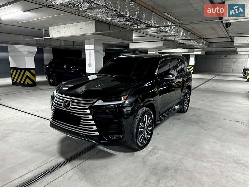 Внедорожник / Кроссовер Lexus LX 2023 в 