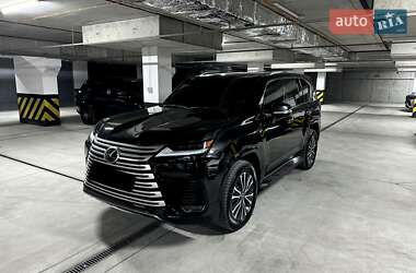 Внедорожник / Кроссовер Lexus LX 2023 в 