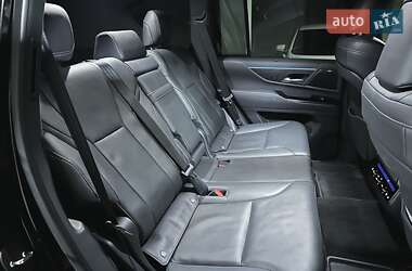 Внедорожник / Кроссовер Lexus LX 2023 в 