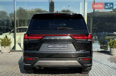 Внедорожник / Кроссовер Lexus LX 2021 в 