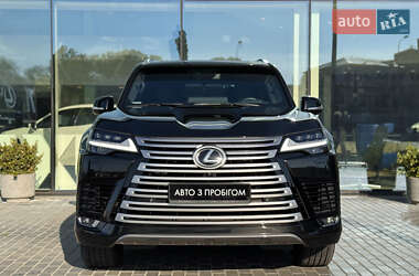 Внедорожник / Кроссовер Lexus LX 2021 в 