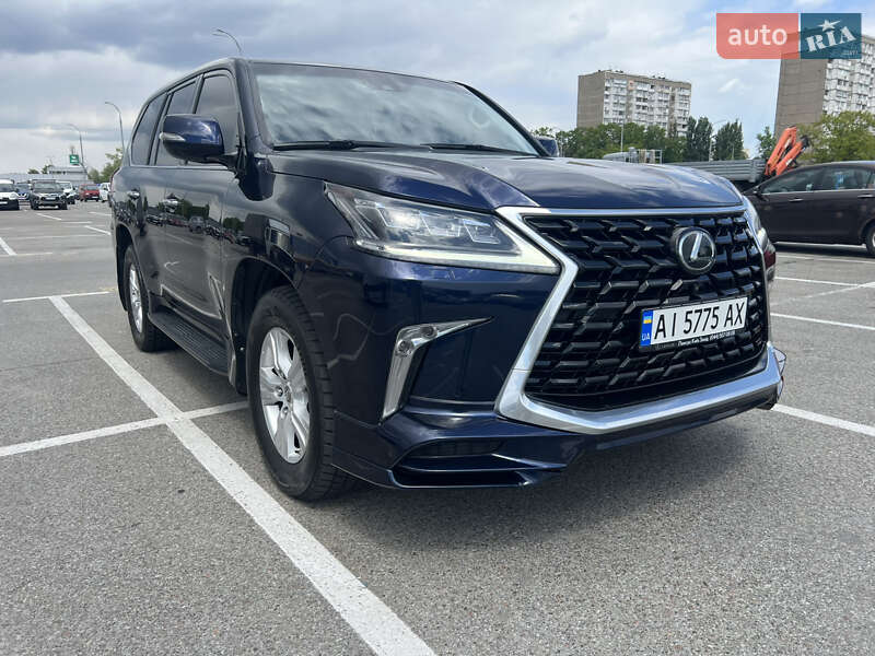 Lexus LX 2016