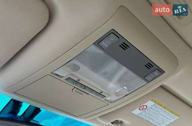 Внедорожник / Кроссовер Lexus LX 2010 в 