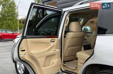 Внедорожник / Кроссовер Lexus LX 2010 в 