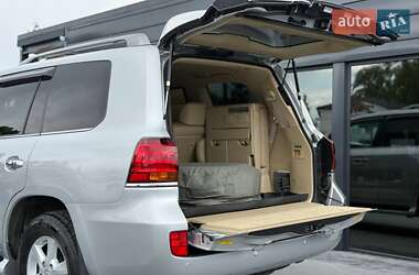 Внедорожник / Кроссовер Lexus LX 2010 в 