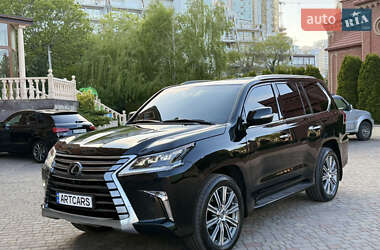 Позашляховик / Кросовер Lexus LX 2017 в 