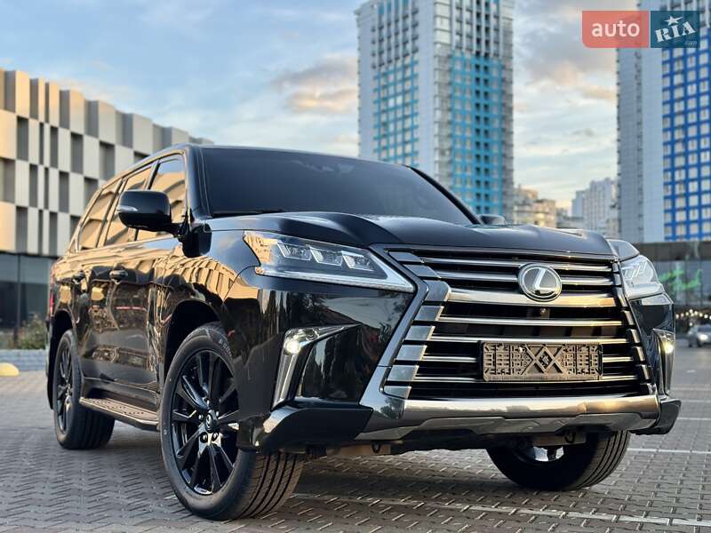 Внедорожник / Кроссовер Lexus LX 2017 в Одессе