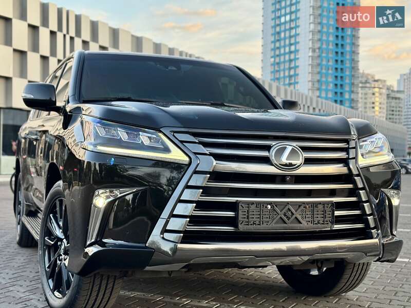 Внедорожник / Кроссовер Lexus LX 2017 в Одессе
