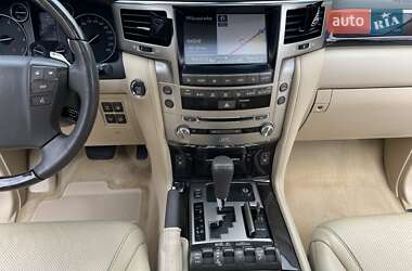 Внедорожник / Кроссовер Lexus LX 2012 в 