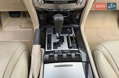 Внедорожник / Кроссовер Lexus LX 2012 в 