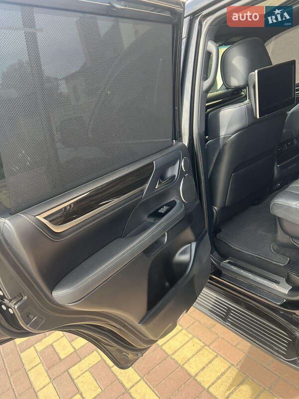 Внедорожник / Кроссовер Lexus LX 2019 в Киеве