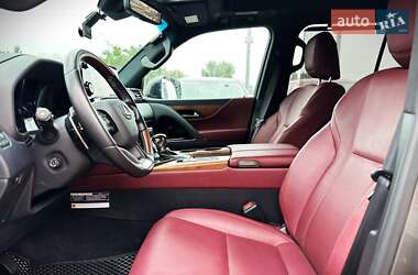 Внедорожник / Кроссовер Lexus LX 2022 в 