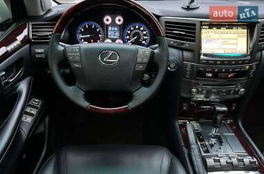Внедорожник / Кроссовер Lexus LX 2011 в 