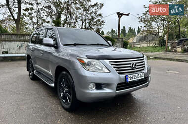 Позашляховик / Кросовер Lexus LX 2008 в 
