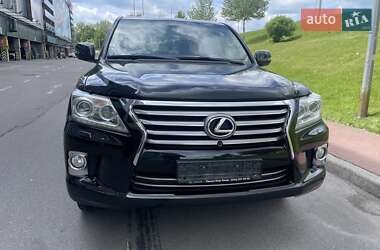 Внедорожник / Кроссовер Lexus LX 2012 в 