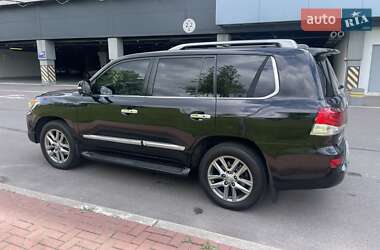 Внедорожник / Кроссовер Lexus LX 2012 в 
