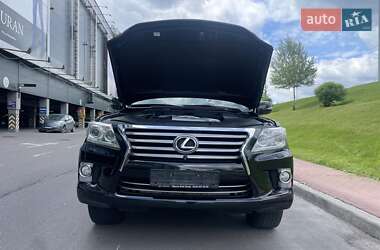 Внедорожник / Кроссовер Lexus LX 2012 в 