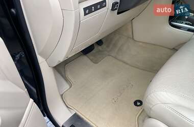 Внедорожник / Кроссовер Lexus LX 2012 в 