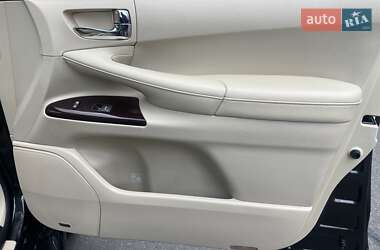 Внедорожник / Кроссовер Lexus LX 2012 в 