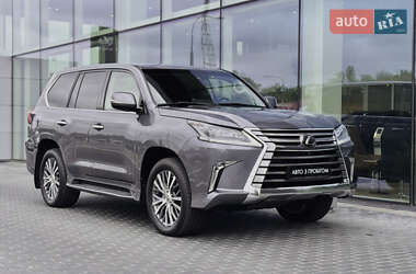Внедорожник / Кроссовер Lexus LX 2017 в 
