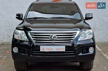 Позашляховик / Кросовер Lexus LX 2008 в 