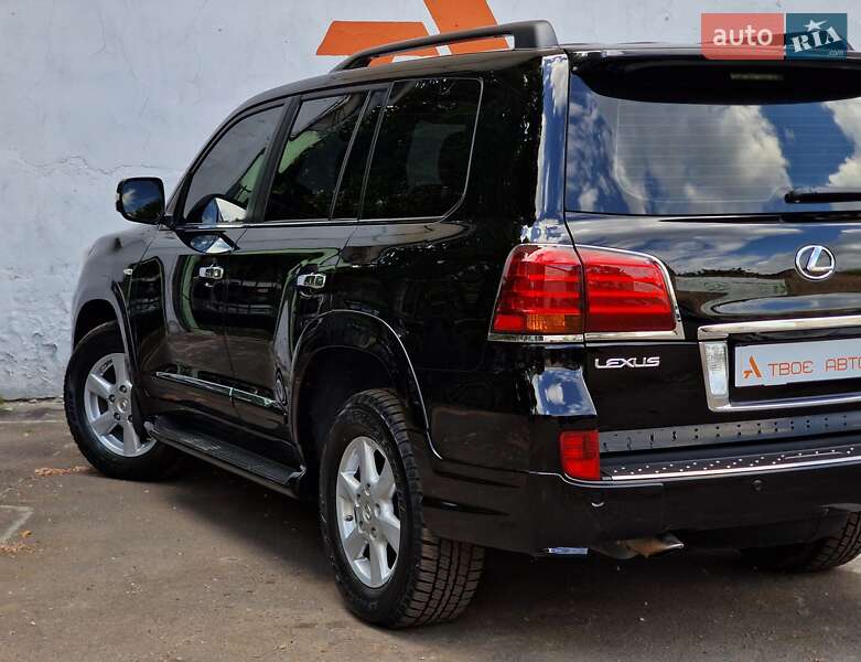 Позашляховик / Кросовер Lexus LX 2008 в Одесі