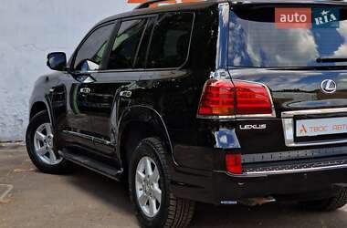 Позашляховик / Кросовер Lexus LX 2008 в 