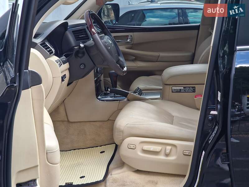 Позашляховик / Кросовер Lexus LX 2008 в Одесі