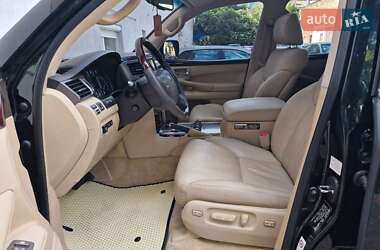 Позашляховик / Кросовер Lexus LX 2008 в 