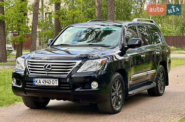 Внедорожник / Кроссовер Lexus LX 2011 в 