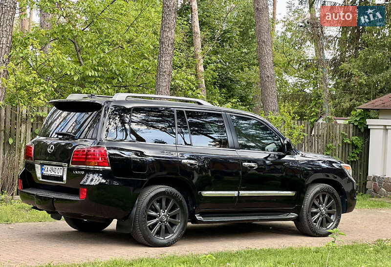 Позашляховик / Кросовер Lexus LX 2011 в Києві
