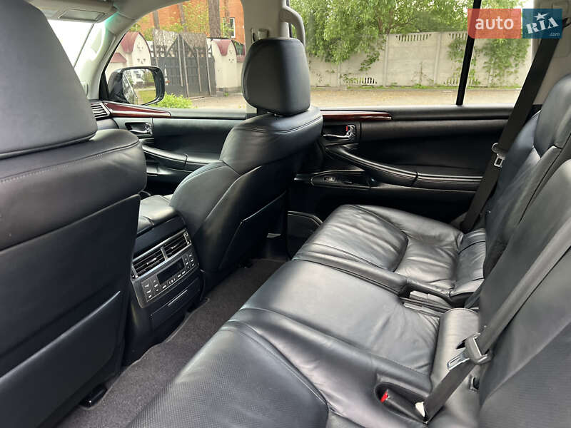 Позашляховик / Кросовер Lexus LX 2011 в Києві