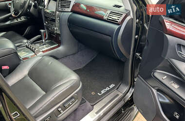 Внедорожник / Кроссовер Lexus LX 2011 в 