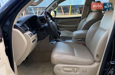 Внедорожник / Кроссовер Lexus LX 2011 в 