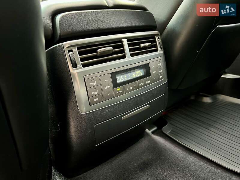 Внедорожник / Кроссовер Lexus LX 2011 в Киеве фото 28 Внедорожник / Кроссовер Lexus LX 2011 в Киеве