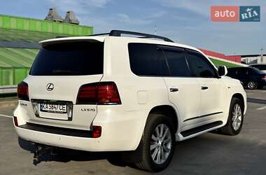 Внедорожник / Кроссовер Lexus LX 2010 в 