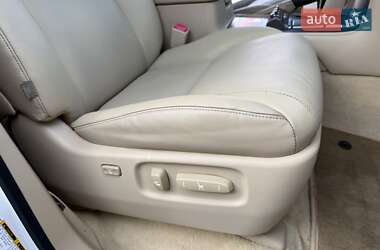 Внедорожник / Кроссовер Lexus LX 2010 в 