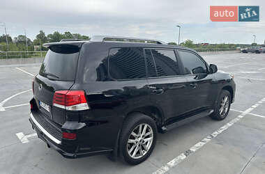 Внедорожник / Кроссовер Lexus LX 2008 в 