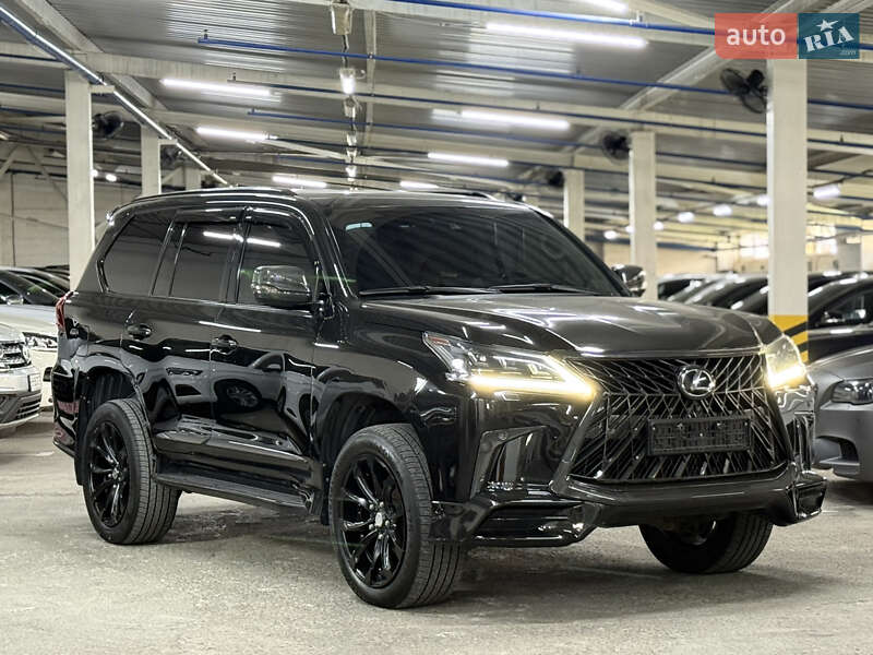Внедорожник / Кроссовер Lexus LX 2015 в 