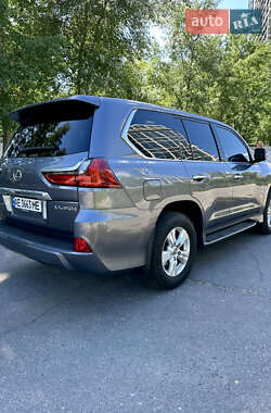 Внедорожник / Кроссовер Lexus LX 2017 в 