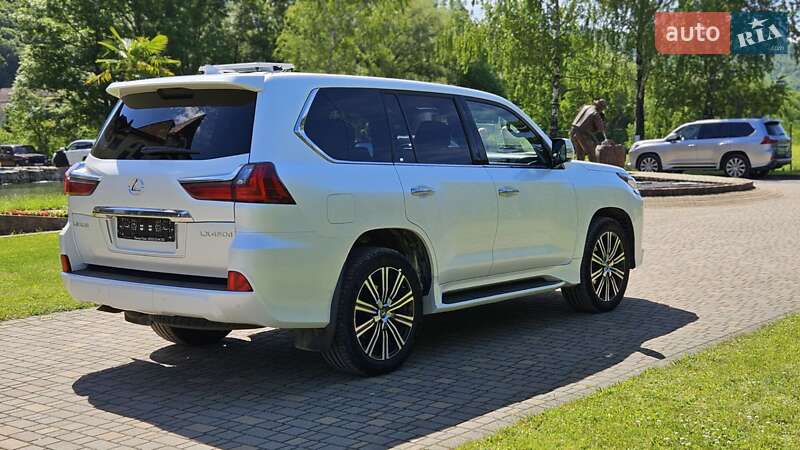 Внедорожник / Кроссовер Lexus LX 2019 в Сваляве