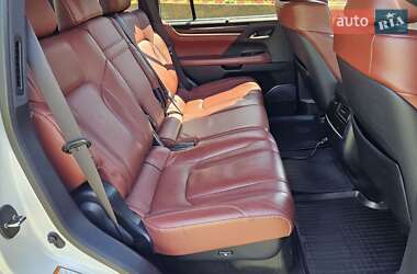 Внедорожник / Кроссовер Lexus LX 2019 в 
