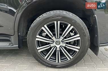 Внедорожник / Кроссовер Lexus LX 2017 в 