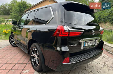 Внедорожник / Кроссовер Lexus LX 2017 в 