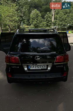 Внедорожник / Кроссовер Lexus LX 2008 в 