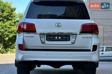 Позашляховик / Кросовер Lexus LX 2010 в 