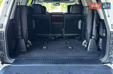 Позашляховик / Кросовер Lexus LX 2010 в 