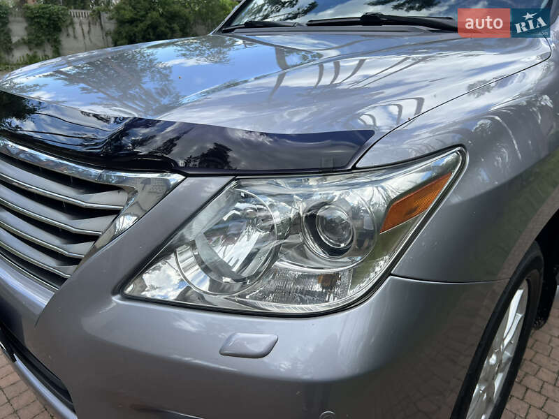 Позашляховик / Кросовер Lexus LX 2008 в Києві