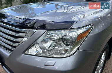 Внедорожник / Кроссовер Lexus LX 2008 в 